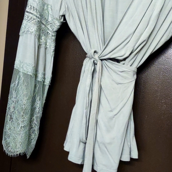 Beautiful Wrap Top - Laced Bell Sleeves - Picture 7 of 8